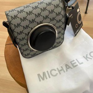 Michael Kors Camera Handbag